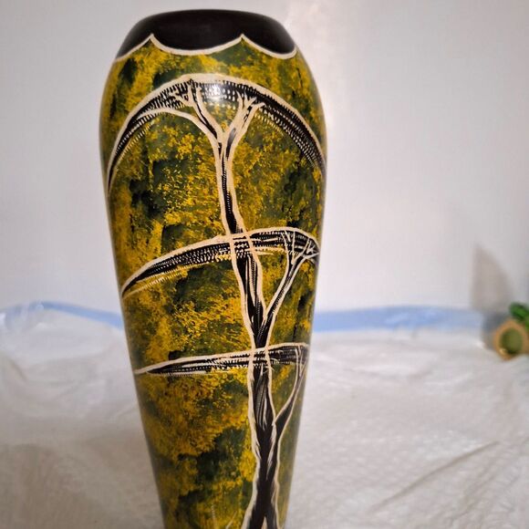 Africa Themed Vintage Stone Vase Giraffe Savanna Home Decor Carved Pottery - Picture 3 of 7